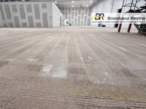 pavimento verniciatura BR22